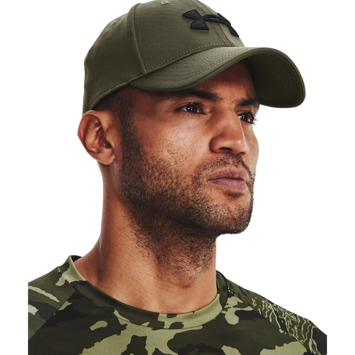 Clearance UNDER ARMOUR Blitzing - Men's Stretch Cap