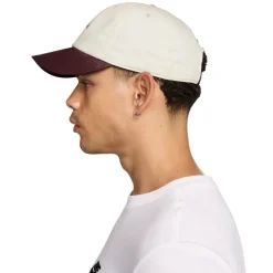 Women NIKE Tuques, Caps And Hats^Club - Adult Adjustable Cap