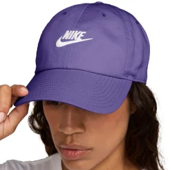 Clearance NIKE Club - Adult Adjustable Cap
