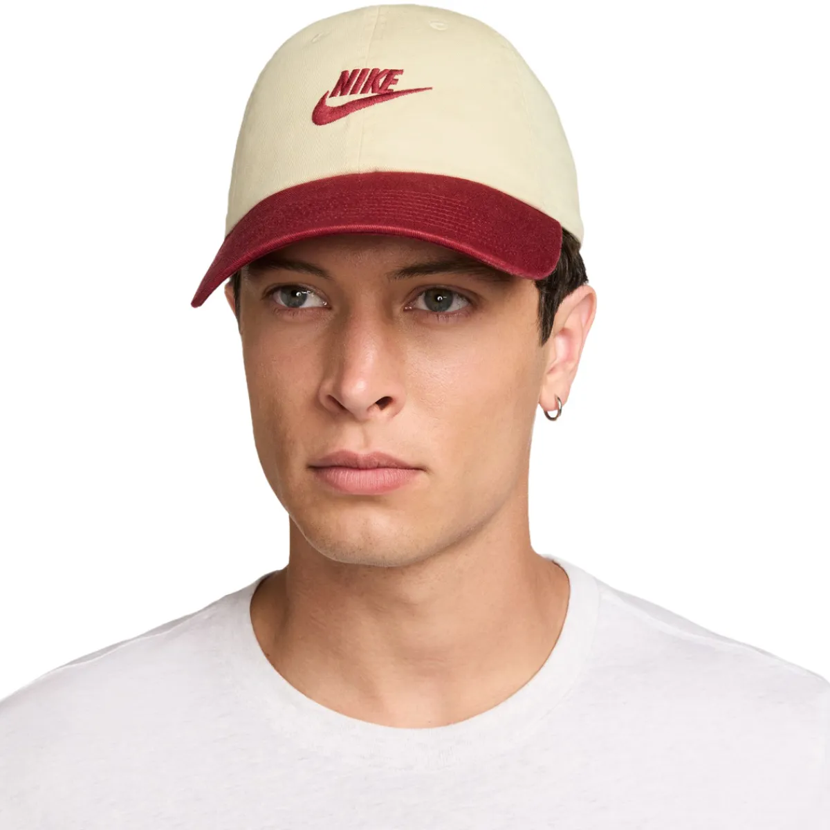 Clearance NIKE Club - Adult Adjustable Cap