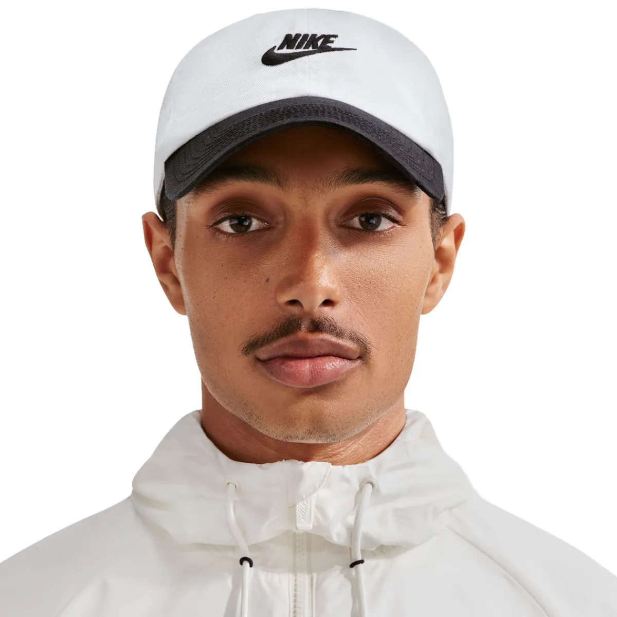Clearance NIKE Club - Adult Adjustable Cap