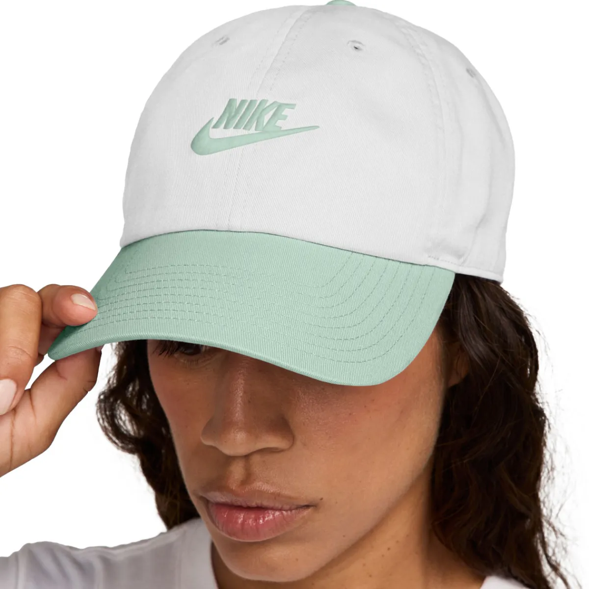Women NIKE Tuques, Caps And Hats^Club - Adult Adjustable Cap