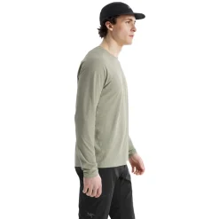 ARC'TERYX Clothing^Cormac - Men's Long-Sleeved Shirt