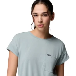 New COLUMBIA Daniela Falls - Women's T-Shirt