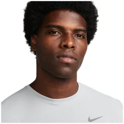 Sale NIKE Dri-FIT Miler - Men's Running T-Shirt