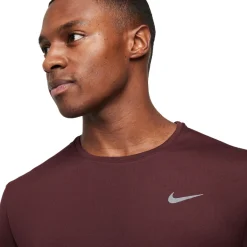 Sale NIKE Dri-FIT Miler - Men's Running T-Shirt