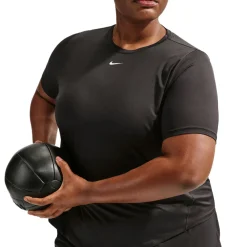NIKE Clothing^Dri-FIT One Classic (Plus Size) - Women's Training T-Shirt