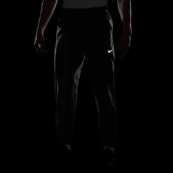 NIKE Form Dri-FIT - Men's Training Pants