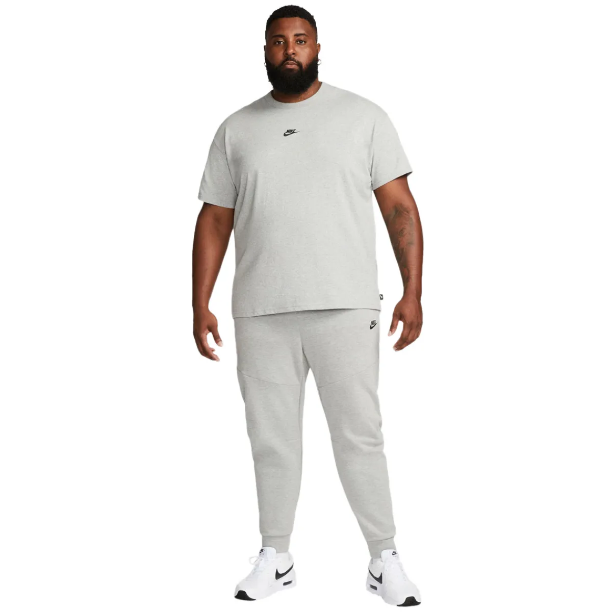 Sale NIKE Premium Essentials - Men's T-Shirt