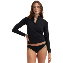 Women RIPZONE Rashguards^70026R03 - Women's Long-Sleeved Rashguard
