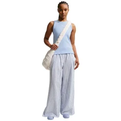NIKE Sportswear - Women's Tank Top 407
