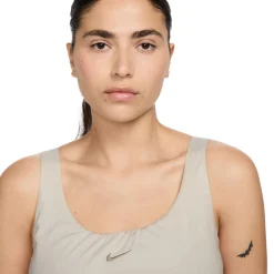 Clearance NIKE Sportswear Chill - Women's Tank top 104